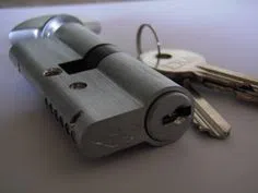Carle Place NY Locksmith Store Carle Place, NY 516-405-3492 - broken-key-extraction